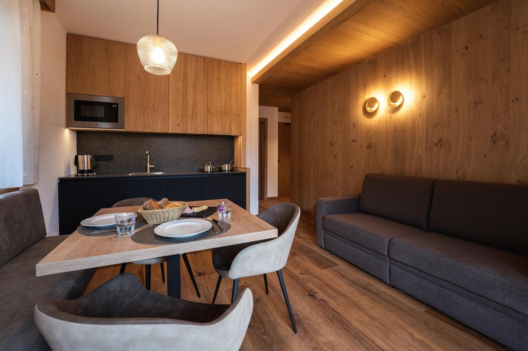 Aparthotel Zum Schloessl Вила Отоне Екстериор снимка