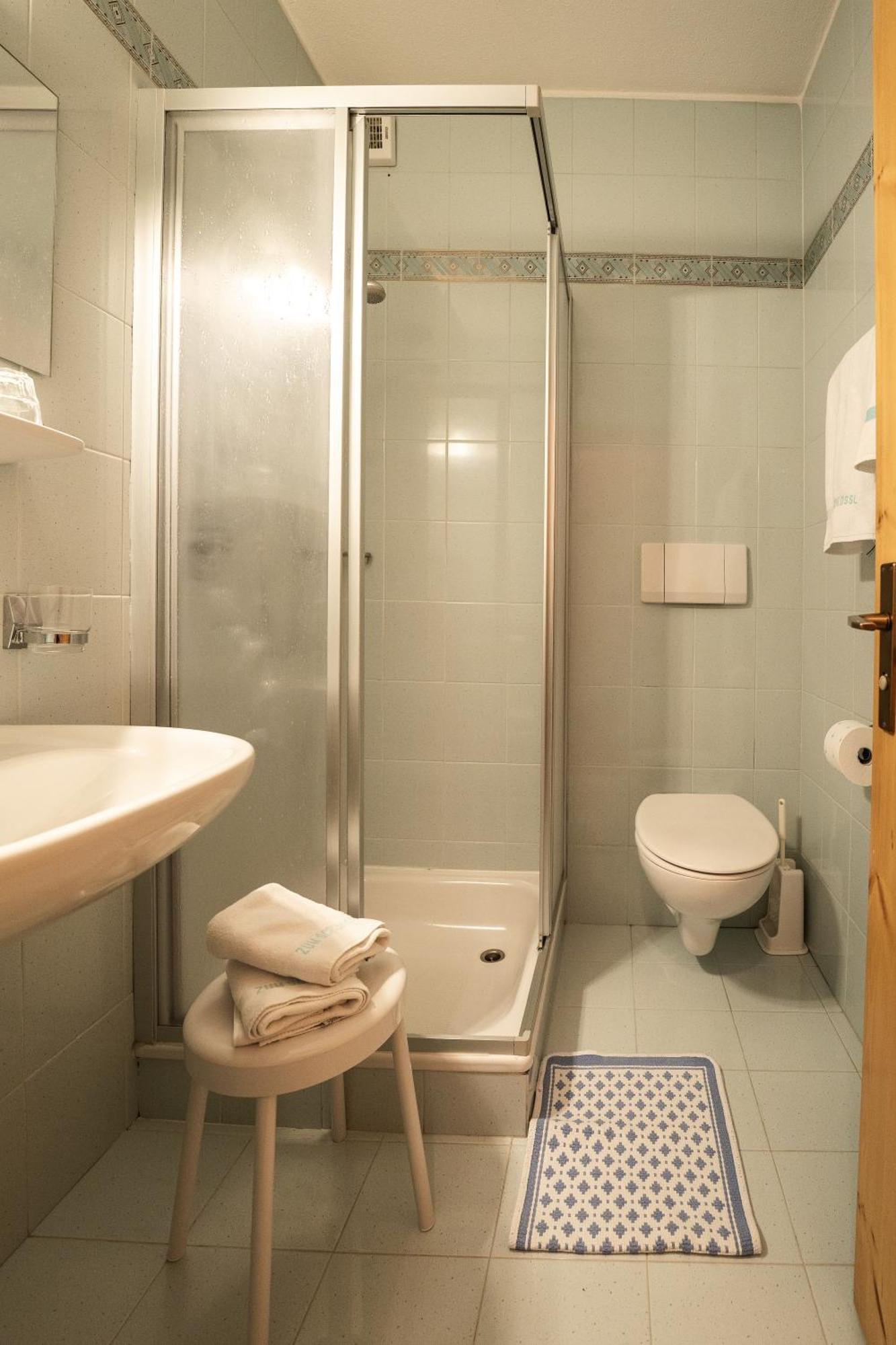 Aparthotel Zum Schloessl Вила Отоне Стая снимка